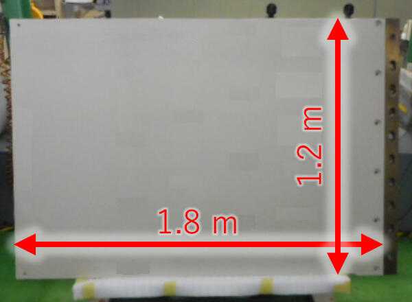 1.8m×1.2m의 티타늄 기재에의 백금 도금 처리